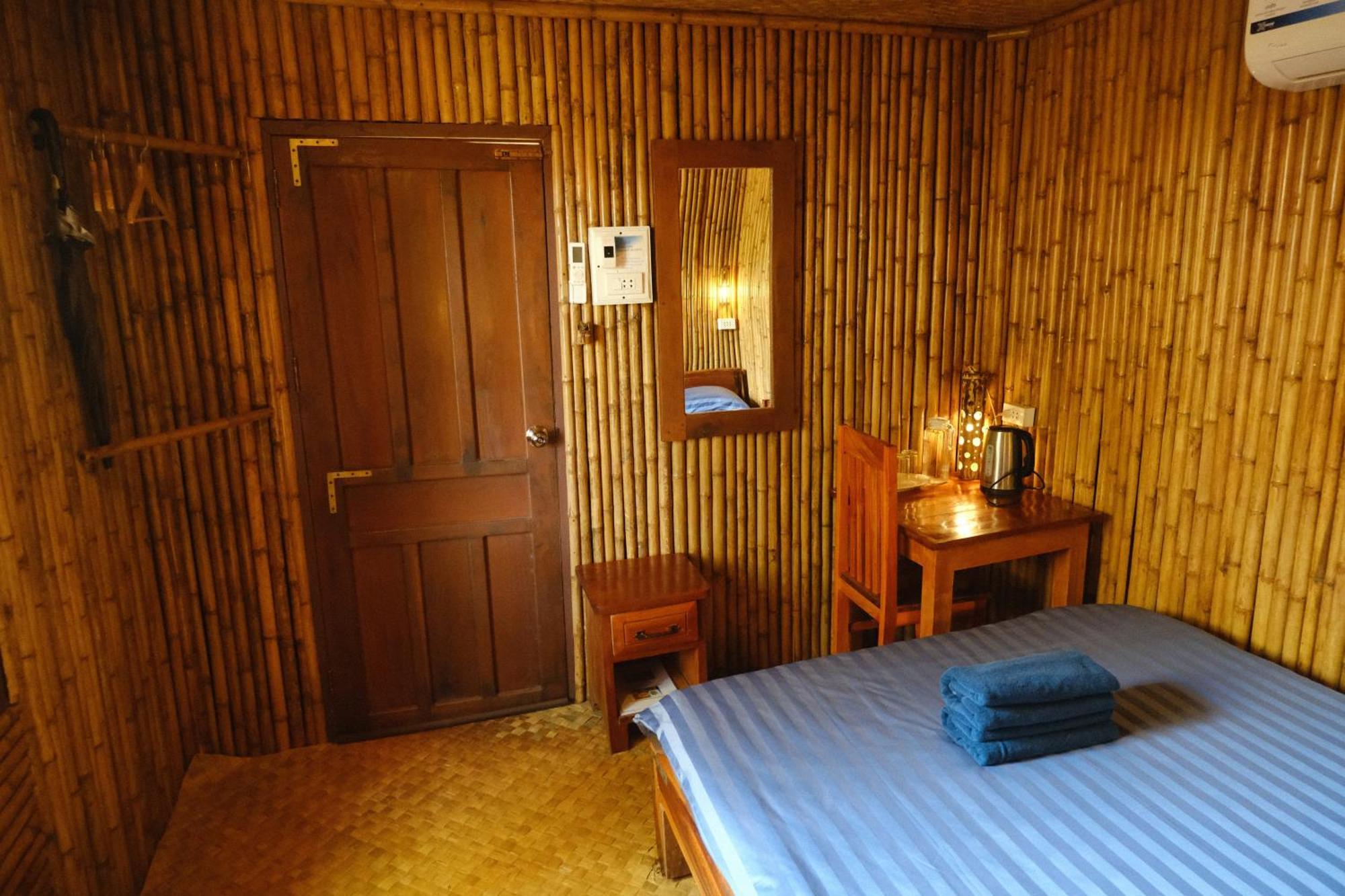 Nana Bungalows Ban Tan Chambre photo